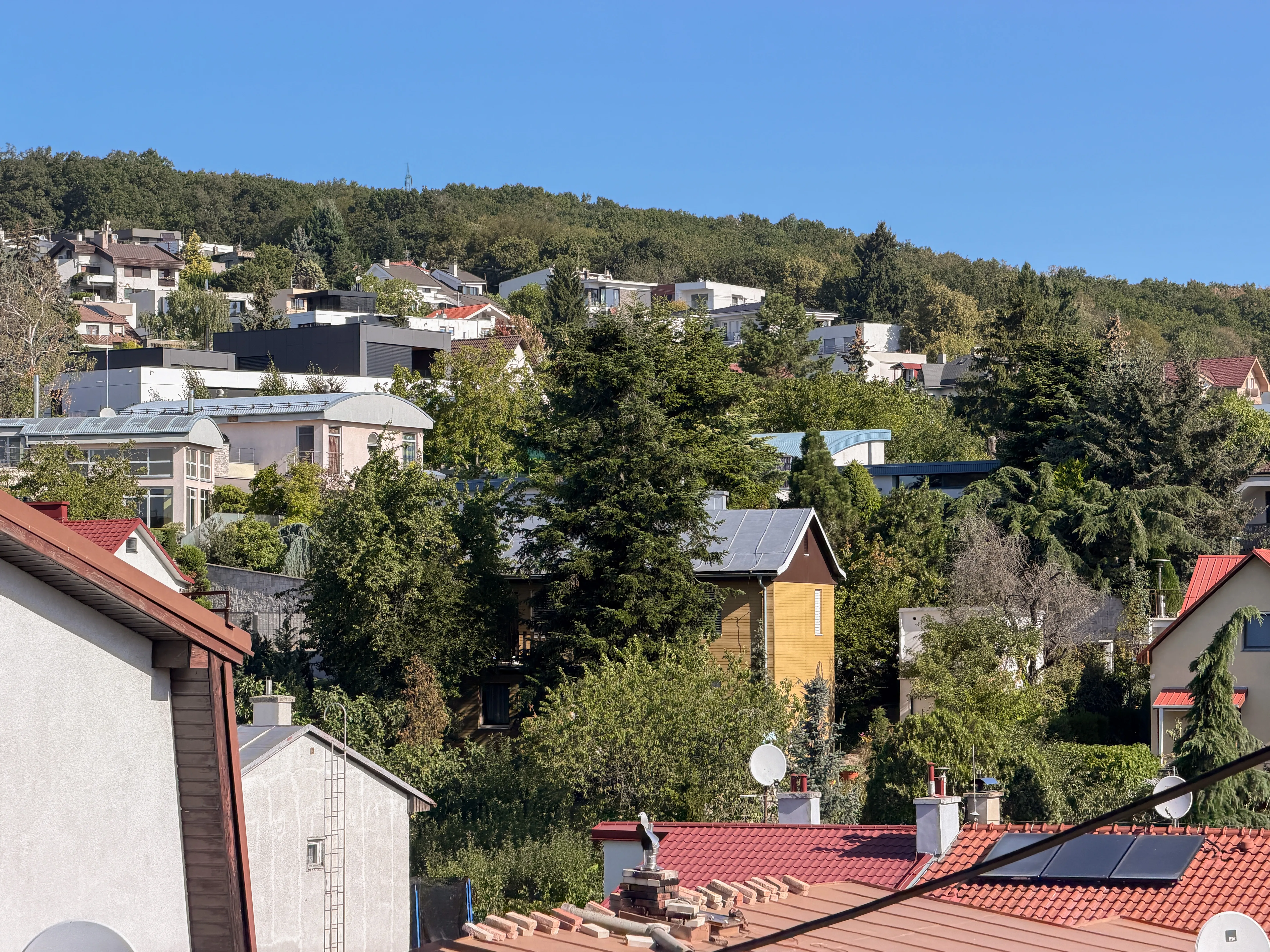 URBANISTA | Dom na Kolibe za cenu bytu | znalecký posudok